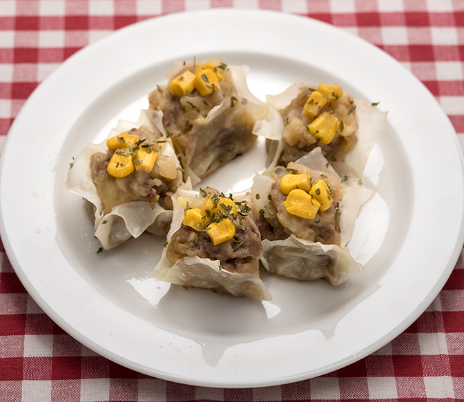 オリーブ牛とポテトの焼シュウマイ